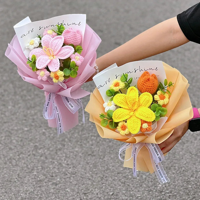 Handmade Crochet Flowers Bouquet Mothers Day Gifts Finished Hand-Knitted Crochet Graduation Bouquet Teacher' Day Birthday Gift